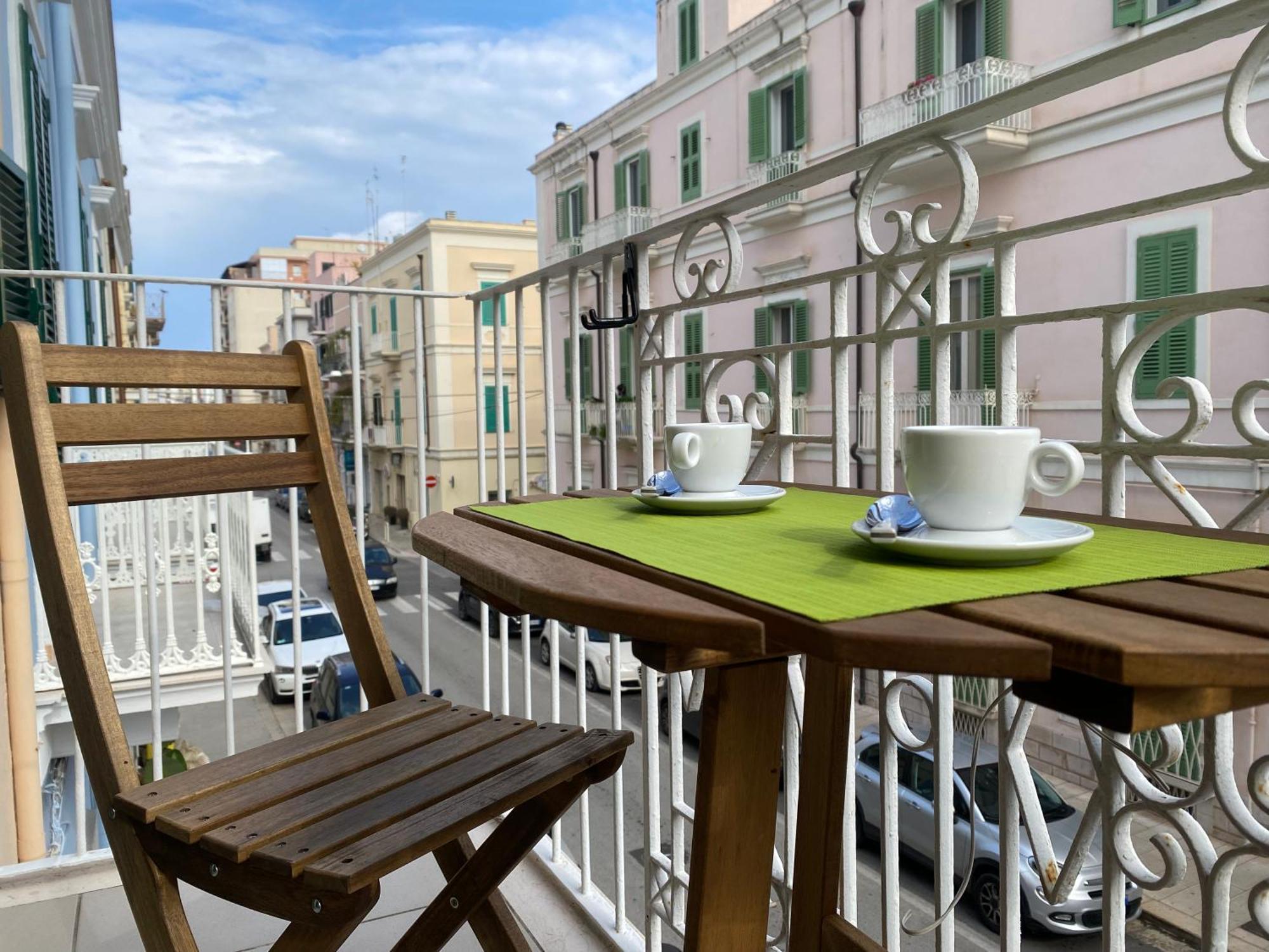 House Relax - Puglia Mia Apartments Monopoli Bagian luar foto